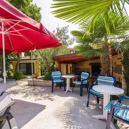In With Balcony, Air Conditioning, Wifi, Washing Machine 4928-10