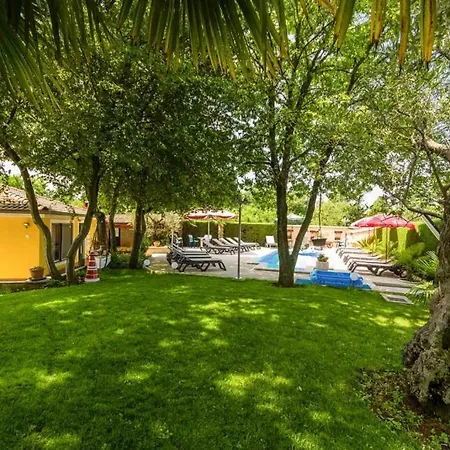In With Balcony, Air Conditioning, Wifi, Washing Machine 4928-10 Porec