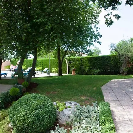 Apartment In With Balcony, Air Conditioning, Wifi, Washing Machine 4928-10 Porec