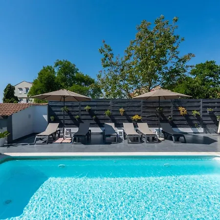 In With Balcony, Air Conditioning, Wifi, Washing Machine 4928-10 Porec